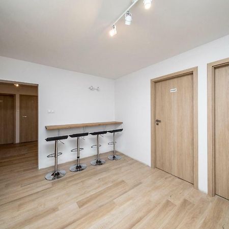 6 Cities Rooms Varsó Kültér fotó