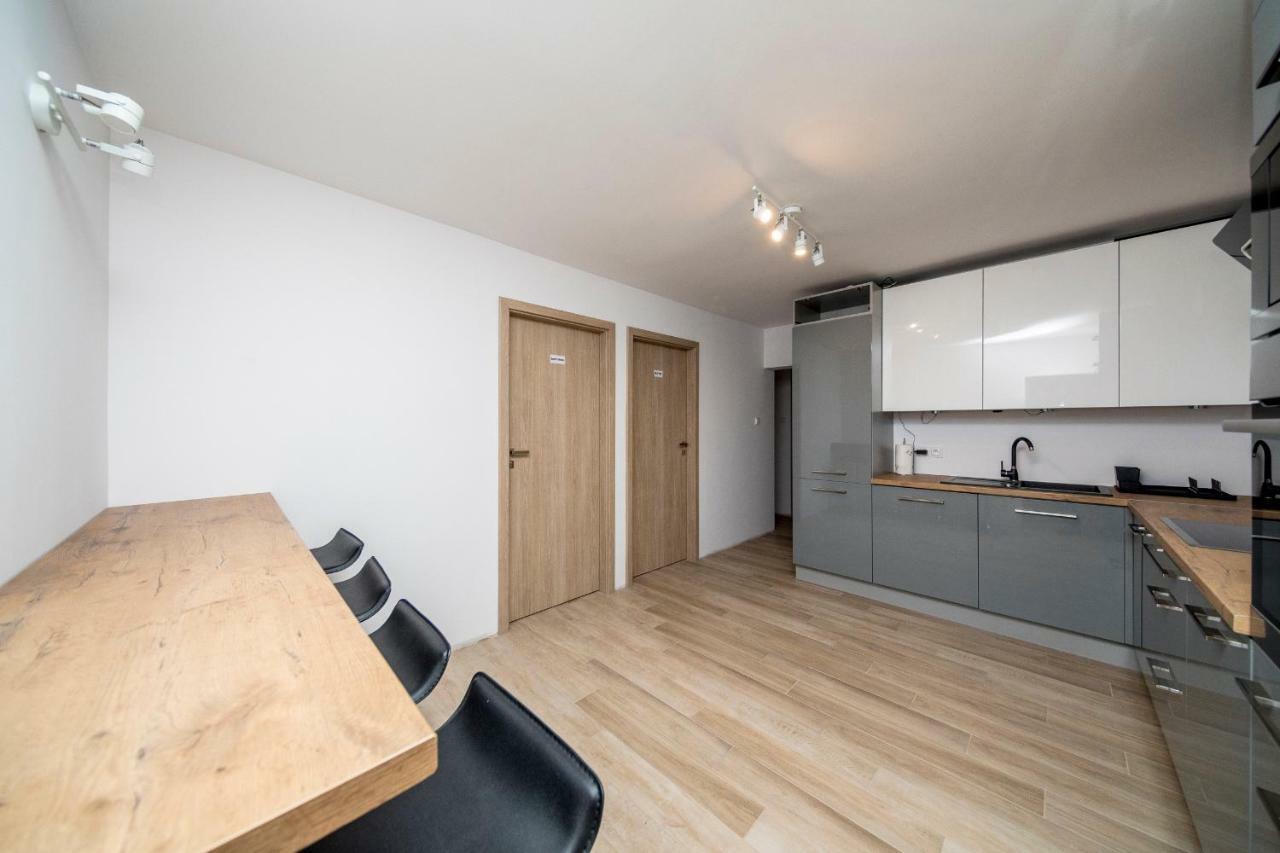 6 Cities Rooms Varsó Kültér fotó