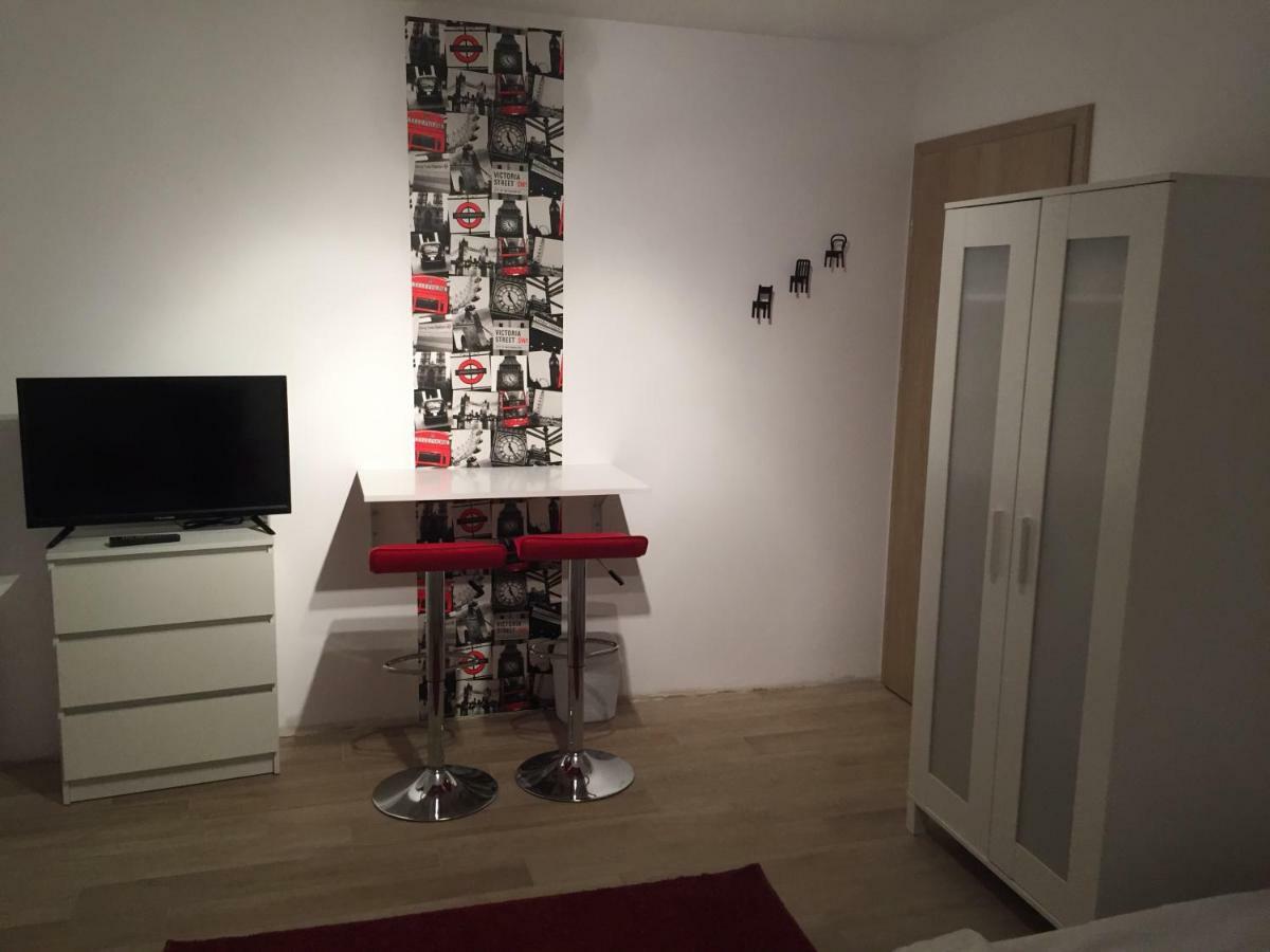 6 Cities Rooms Varsó Kültér fotó