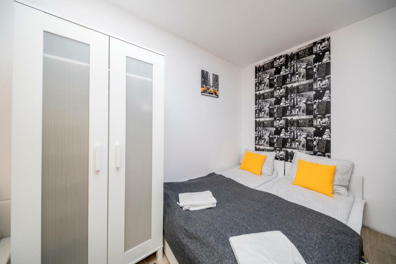 6 Cities Rooms Varsó Kültér fotó